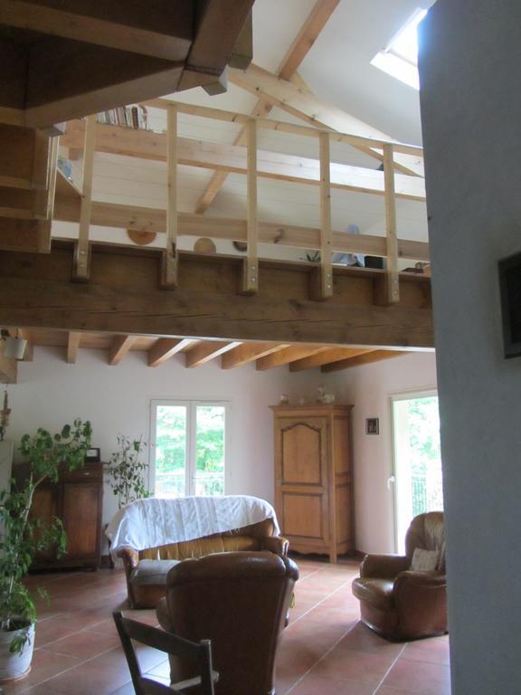 Les Cimes Panzió Saint-Pierre-de-Rivière Kültér fotó